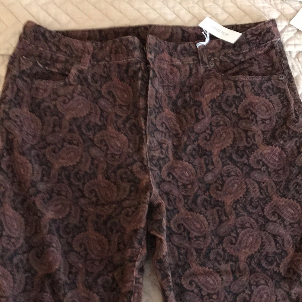 Women’s Jones New York size 14 stretch corduroy pants